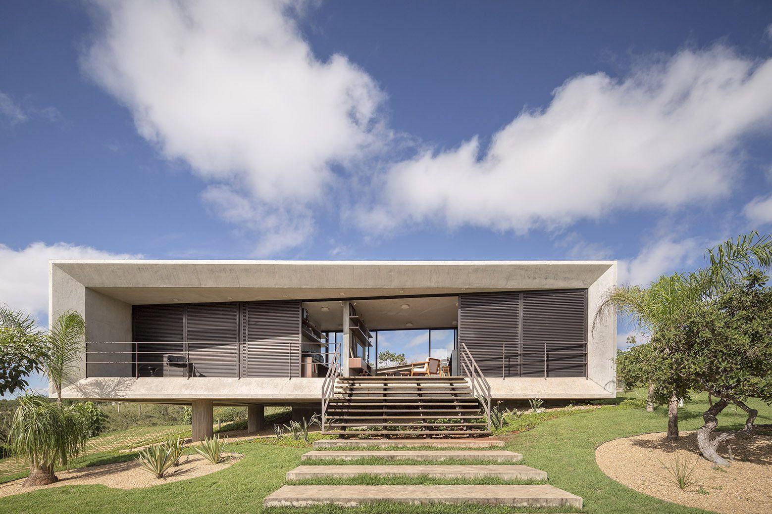 Foto: Reprodução / <a href="http://www.archdaily.com.br/br/767792/casa-solar-da-serra-arquitetura" target="_blank">3.4 Arquitetura</a>