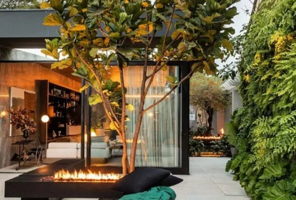 Casas modernas e pequenas: construções funcionais e cheias de personalidade