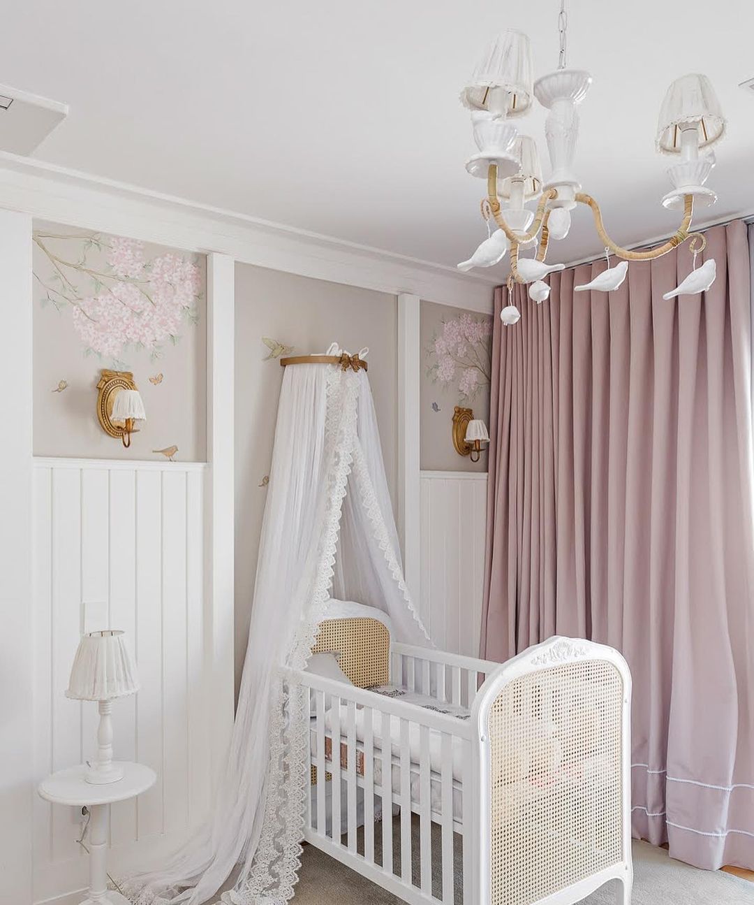 Foto de quarto de bebe feminino 031 - 33