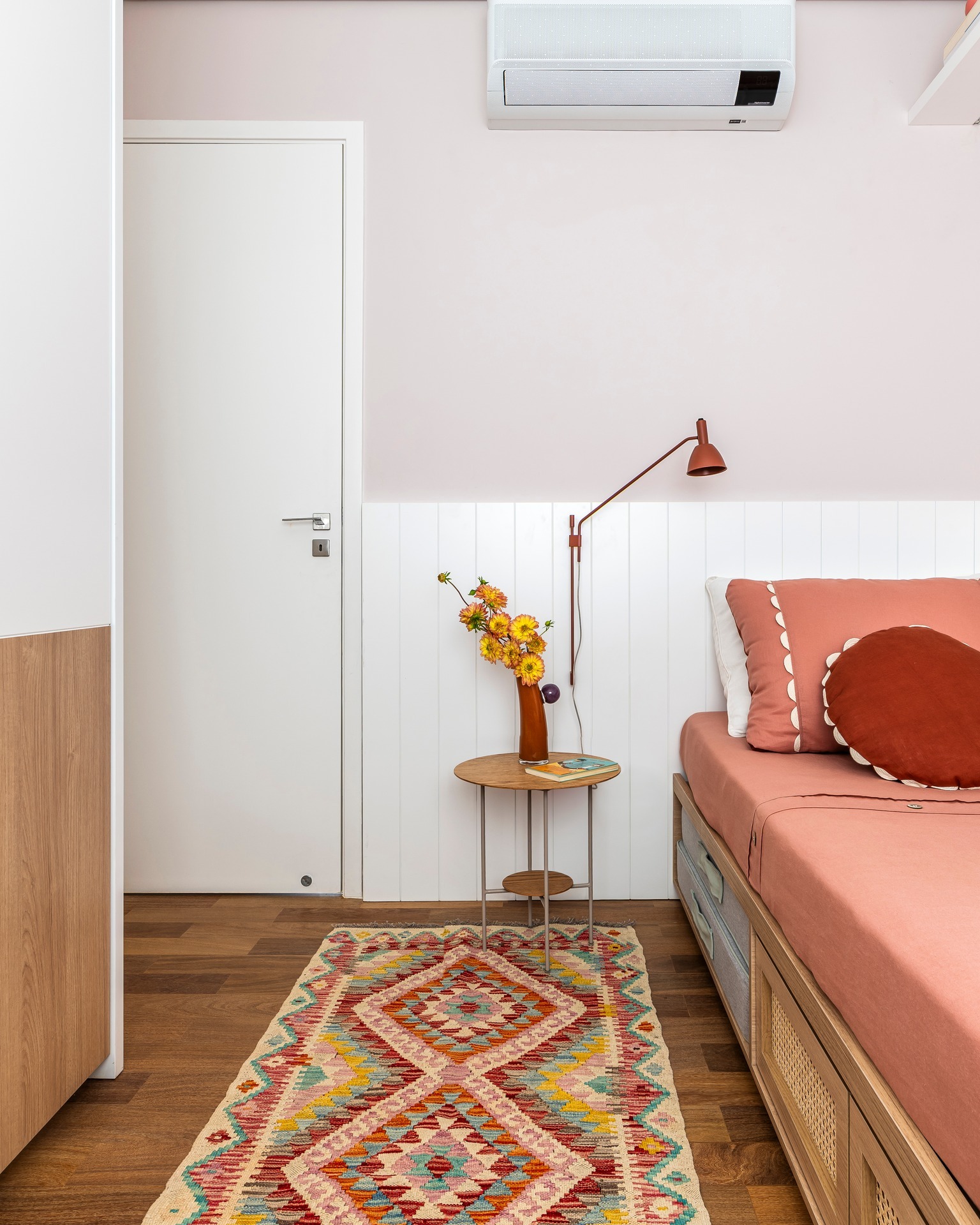Foto de quarto de solteiro decorado 030 - 40