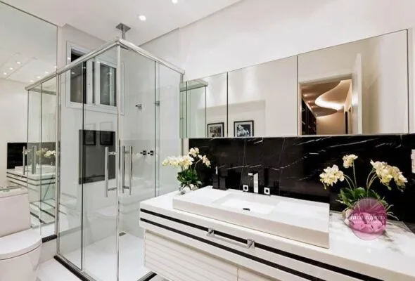 Banheiro preto e branco: estilo e elegância em duas cores