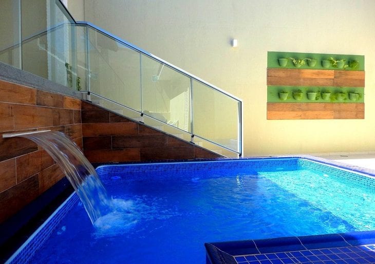 Foto de cascata para piscina 32 - 33