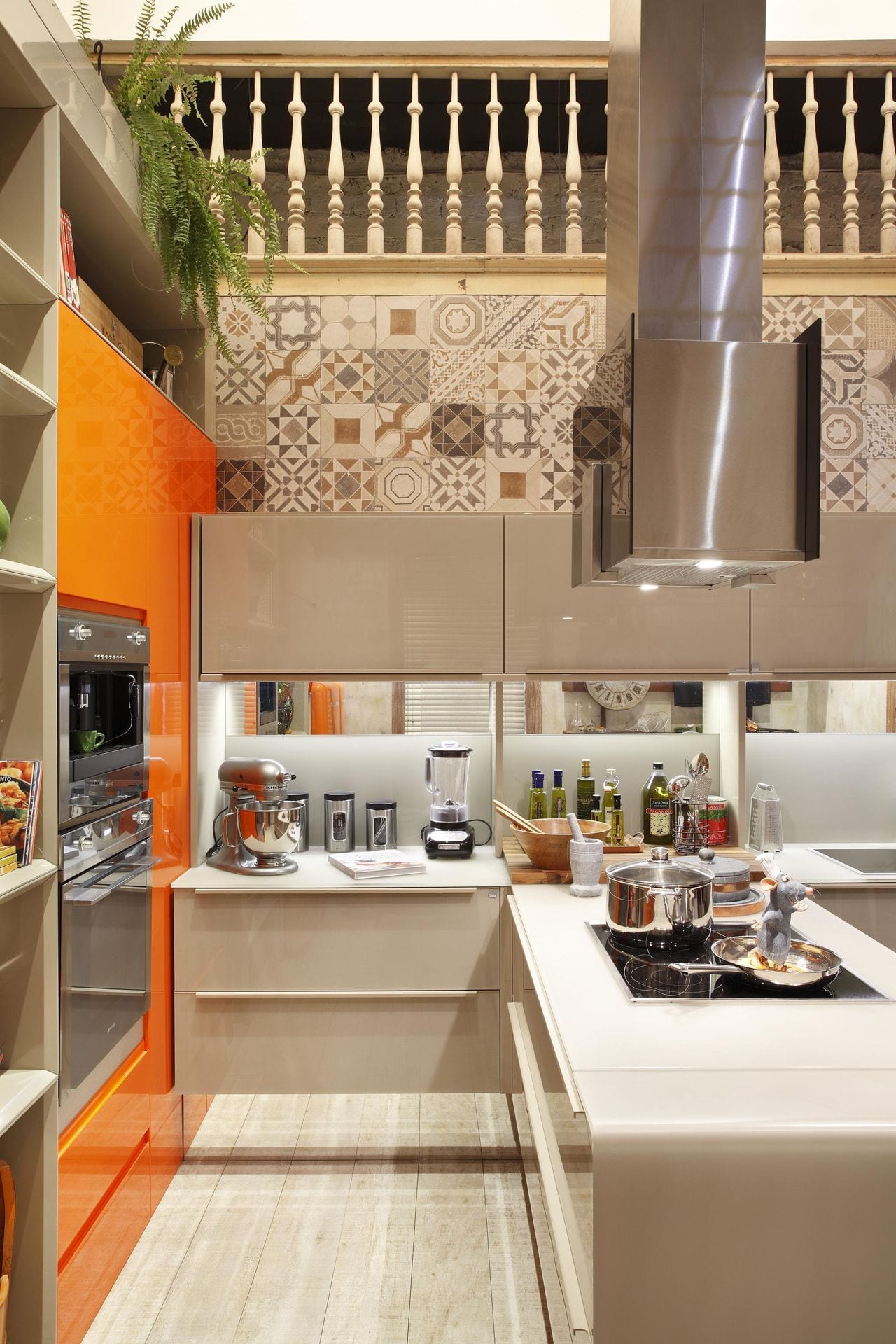 Cozinha gourmet: 100 projetos sofisticados para se sentir um Chef