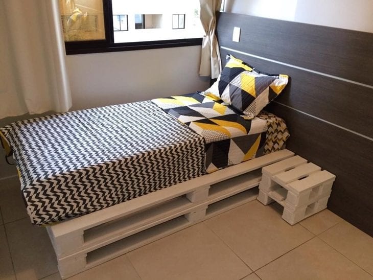 Foto de cama pallet 24 - 18