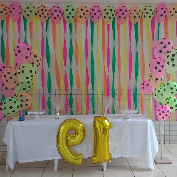 Foto de decoracao com papel crepom 27 - 23