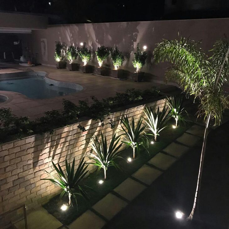 Foto de iluminacao de jardim 34 - 35