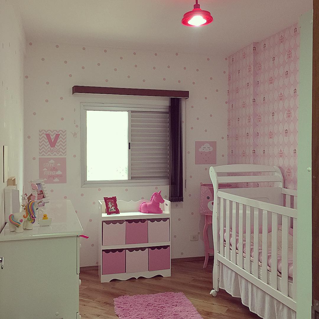 Foto de quarto rosa 16 - 16