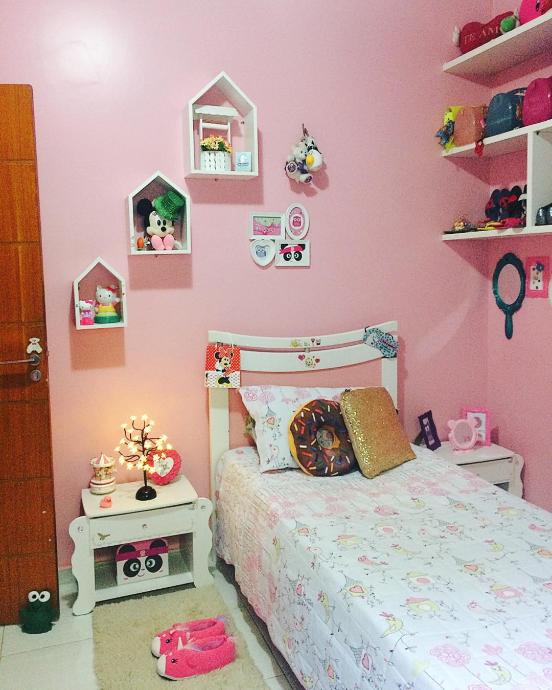 Foto de quarto rosa 52 - 52