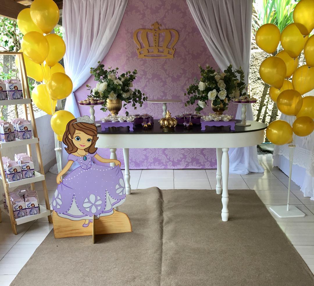 Festa Princesa Sofia: 75 ideias + tutoriais dignas da realeza