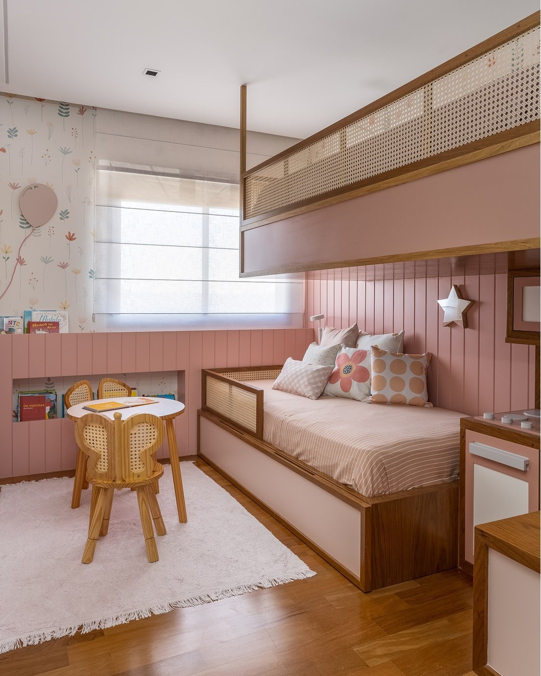 beliche com bicama em quarto infantil