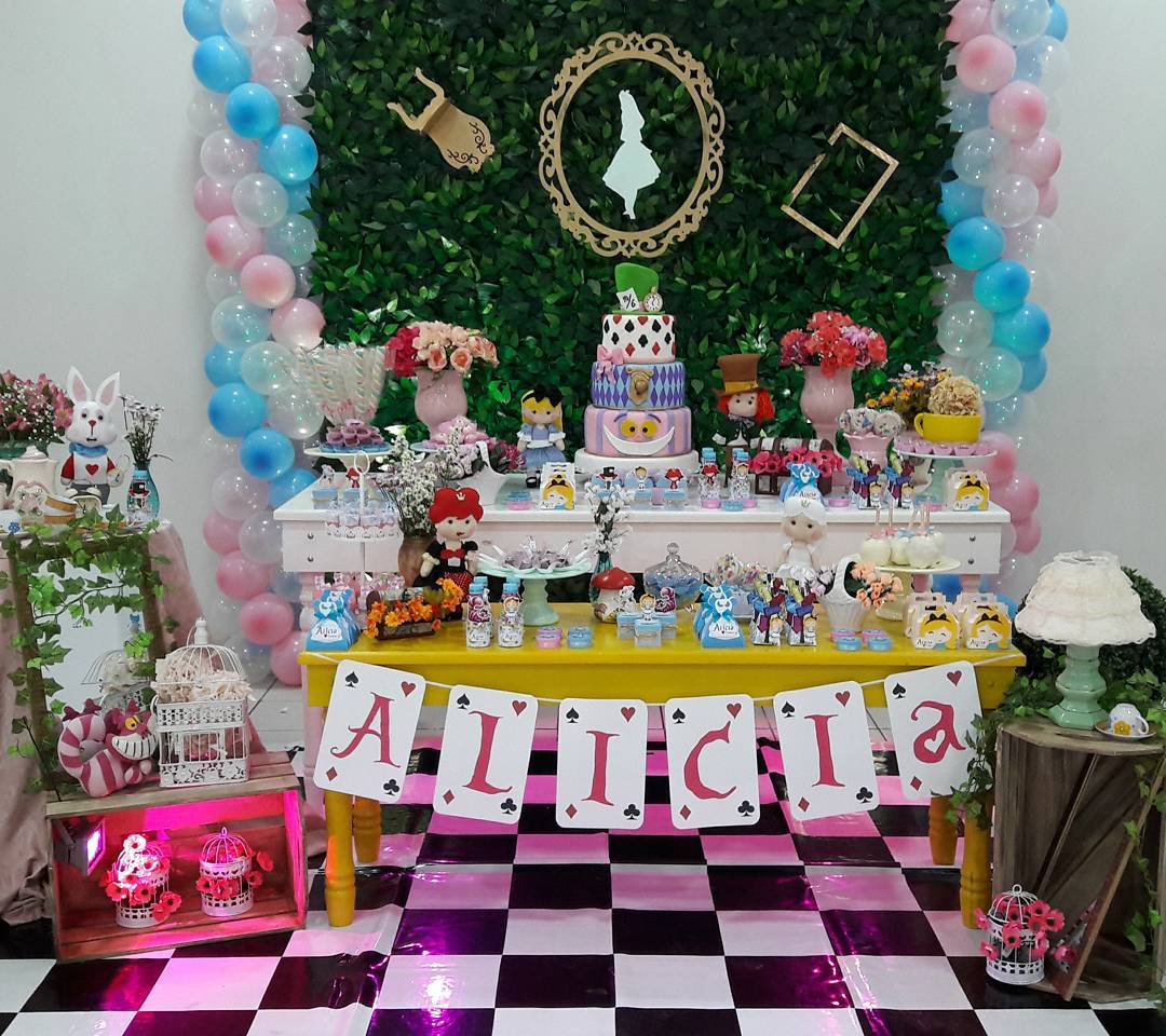 Foto de festa alice no pais das maravilhas 25 - 28