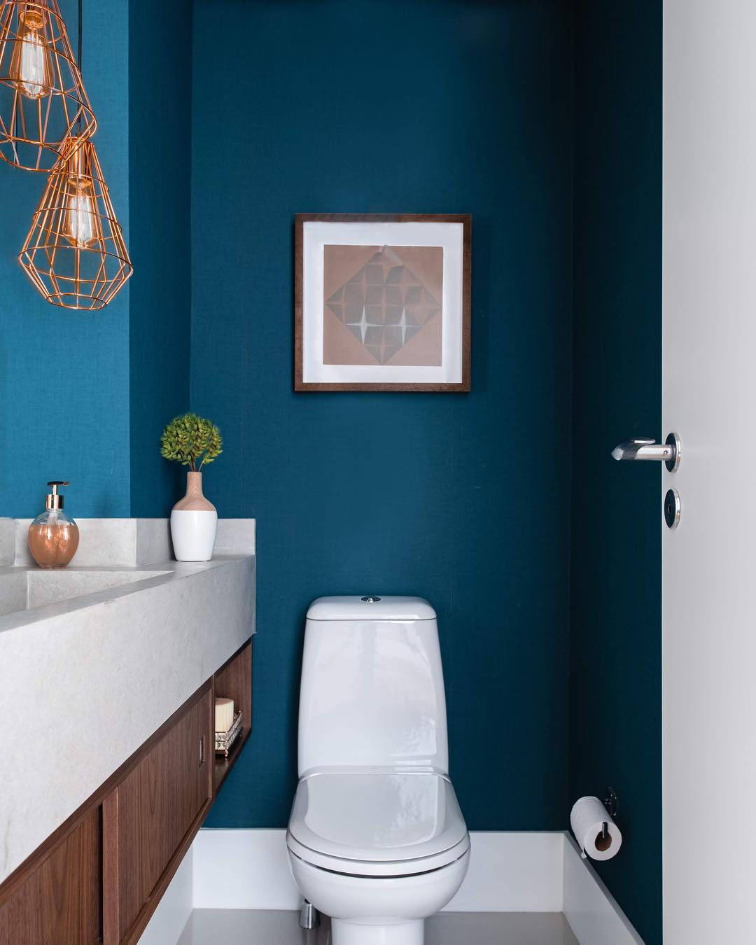 Azul petróleo: 70 ideias modernas para decorar com a cor