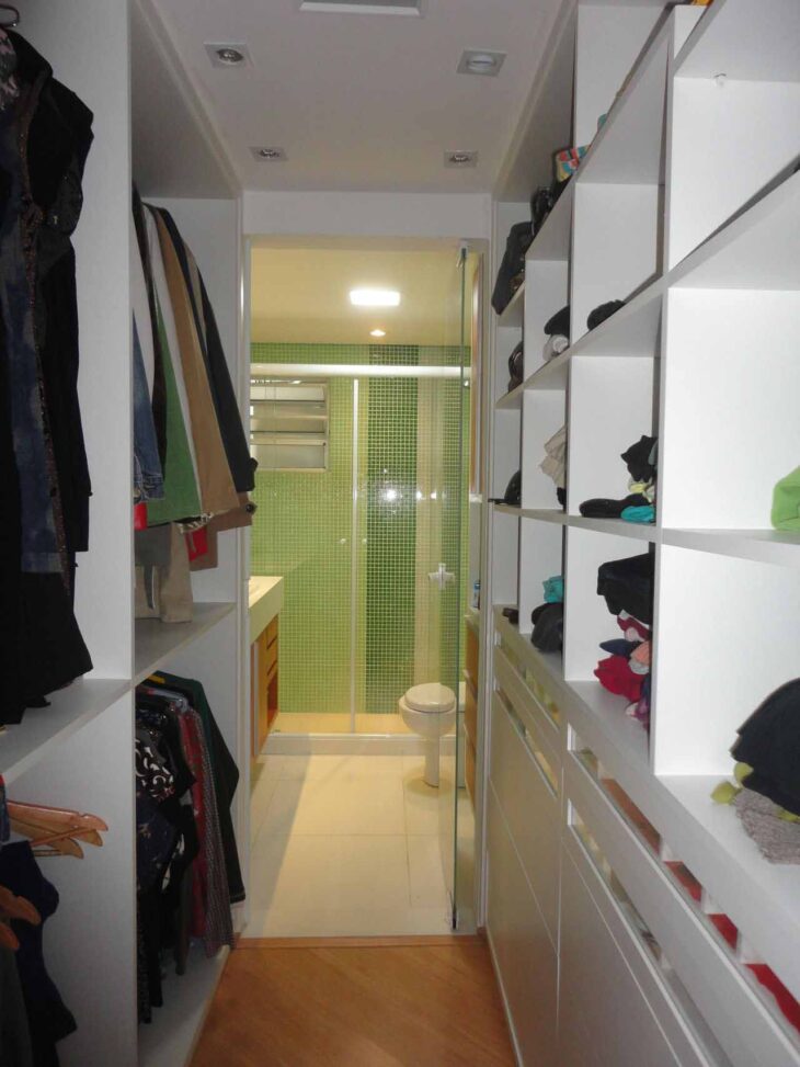 Foto de closet pequeno 30 - 30