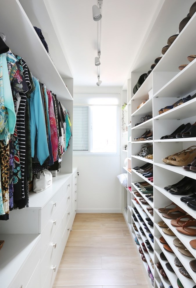 Foto de closet pequeno 75 - 75