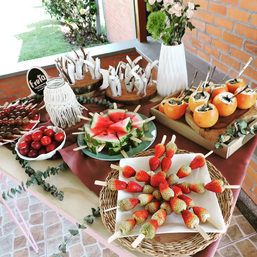 Foto de mesa de frutas 054 - 57