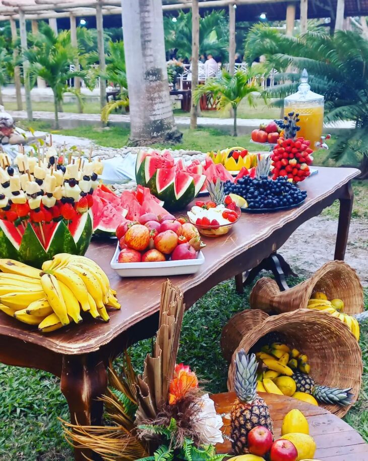 Foto de mesa de frutas 220 - 25