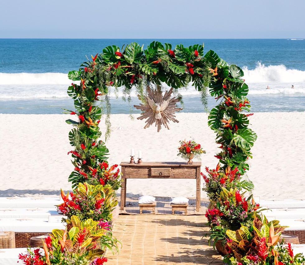 Foto de casamento na praia 59 - 61