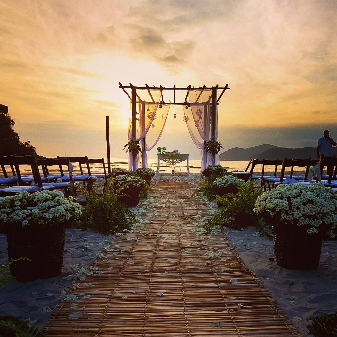 Foto de casamento na praia 69 - 71