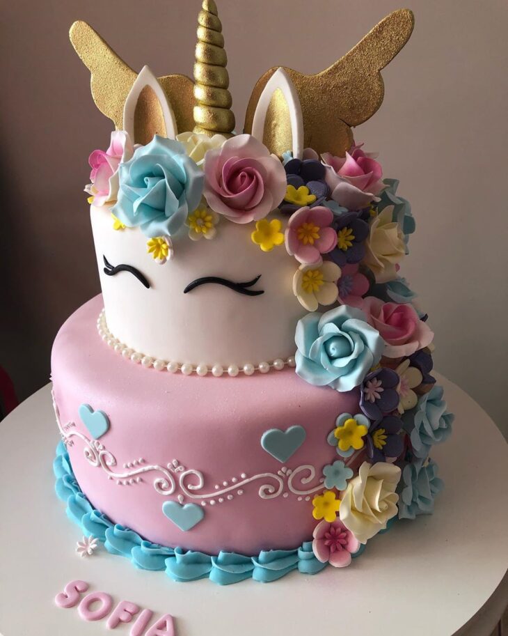 Foto de bolo de unicornio 27 - 30