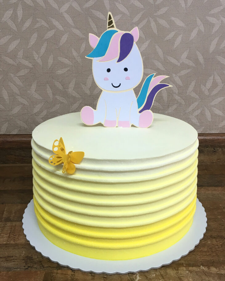 Foto de bolo de unicornio 58 - 61