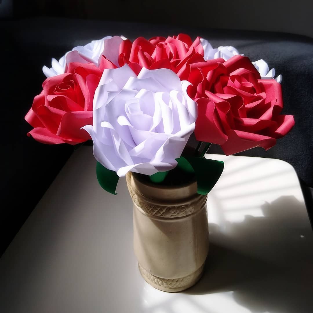 Foto de rosas de papel 45 - 48