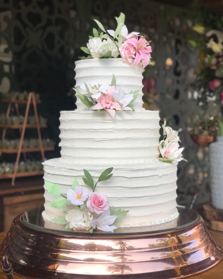 Foto de bolo de casamento 66 - 68