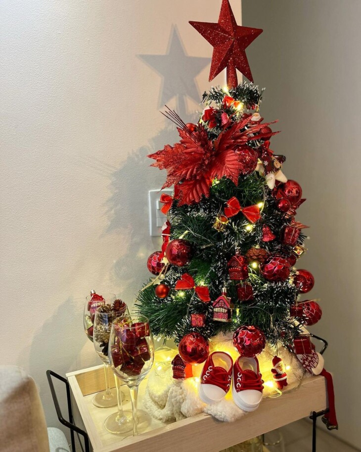 Foto de arvore de natal pequena decorada 0020 - 12