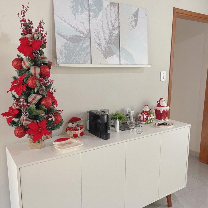 Foto de arvore de natal pequena decorada 0054 - 25