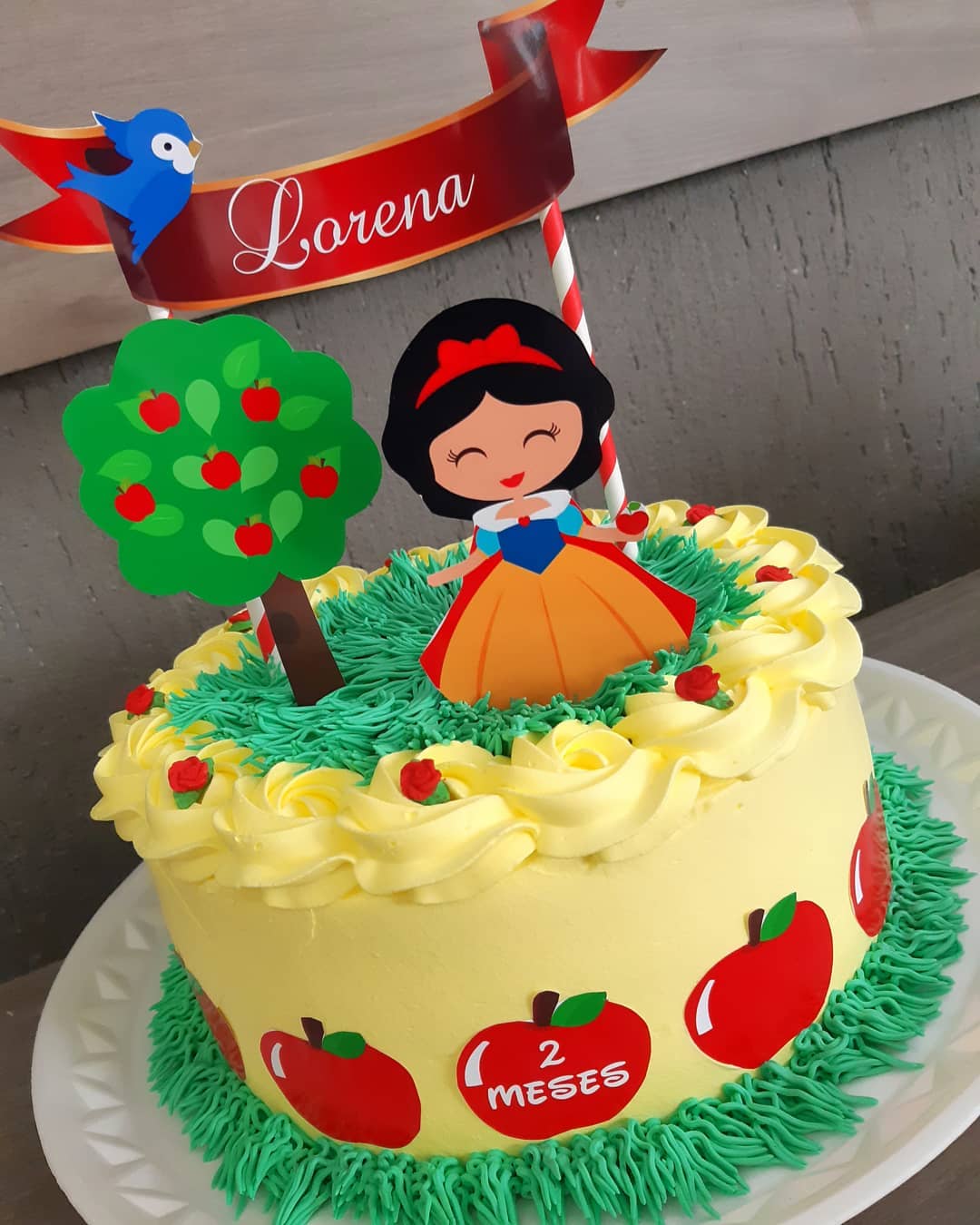 Foto de bolo branca de neve 33 - 33