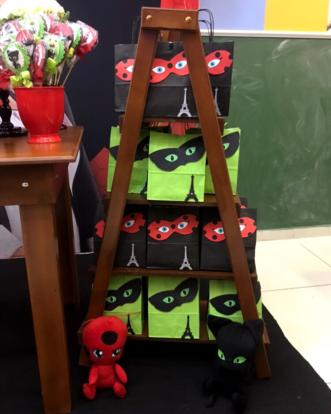 Foto de lembrancinhas ladybug 17 - 19