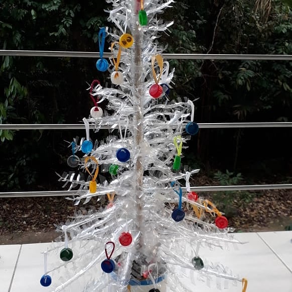 Foto de arvore de natal de garrafa pet 3 - 3