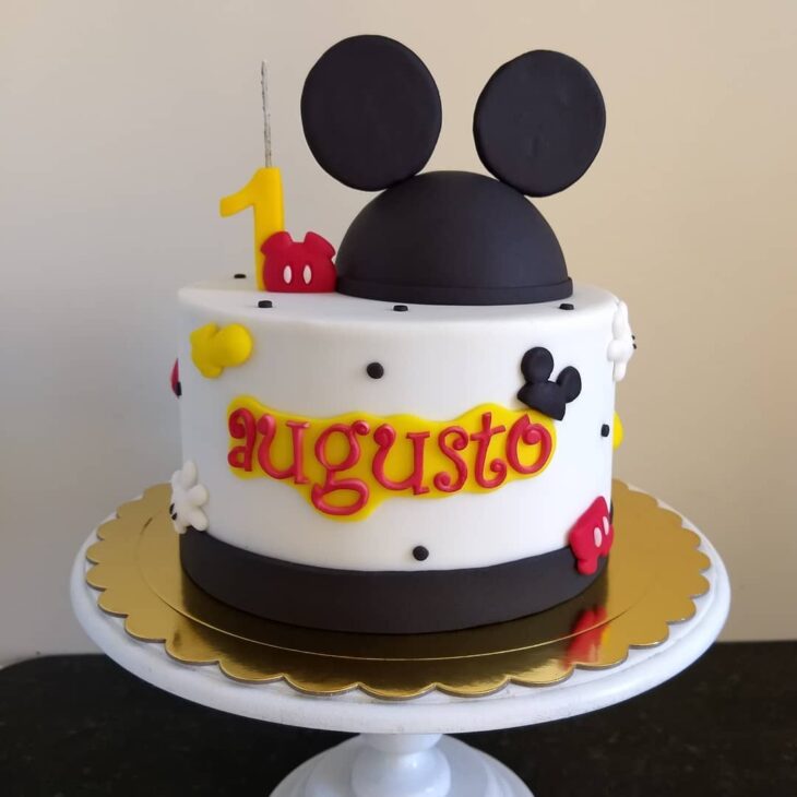 Foto de bolo do mickey 32 - 36