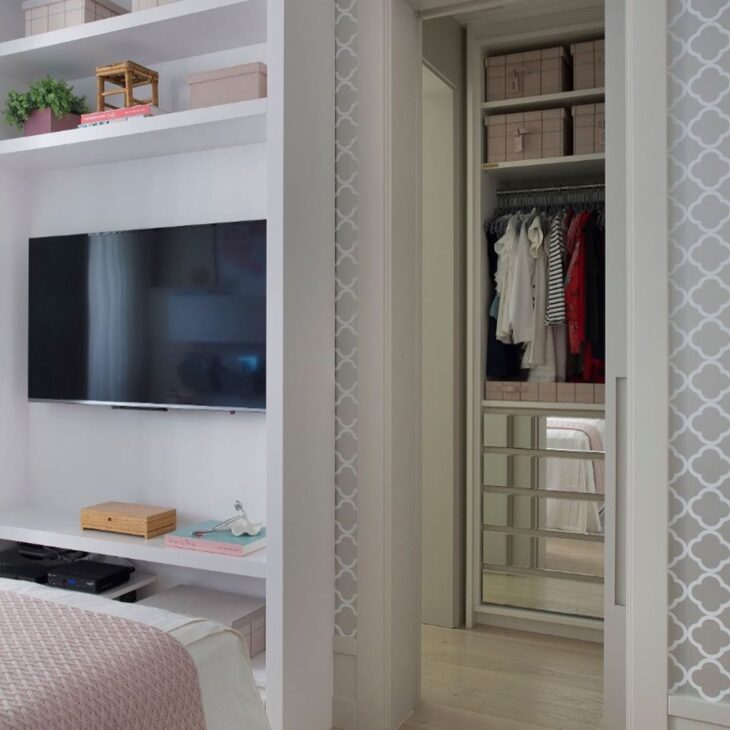 Foto de quarto com closet 19 - 19