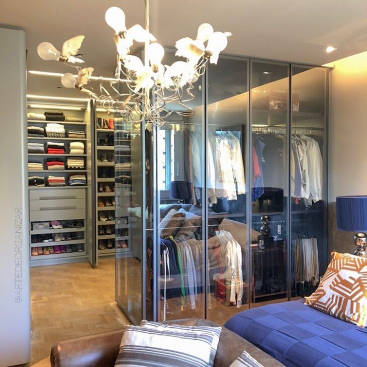 Foto de quarto com closet 24 - 25