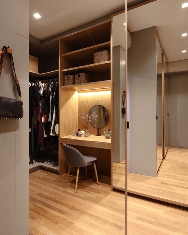 Foto de quarto com closet 29 - 28