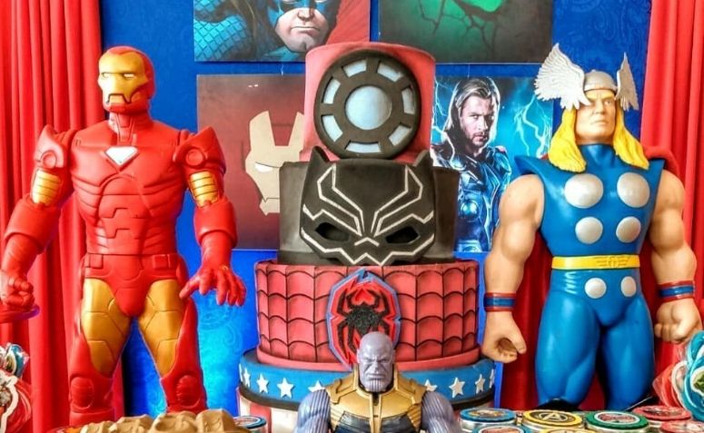 Bolo dos Vingadores: 50 modelos incríveis para uma festa superpoderosa