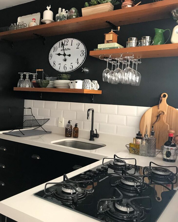 Foto de prateleiras para cozinha 28 - 23