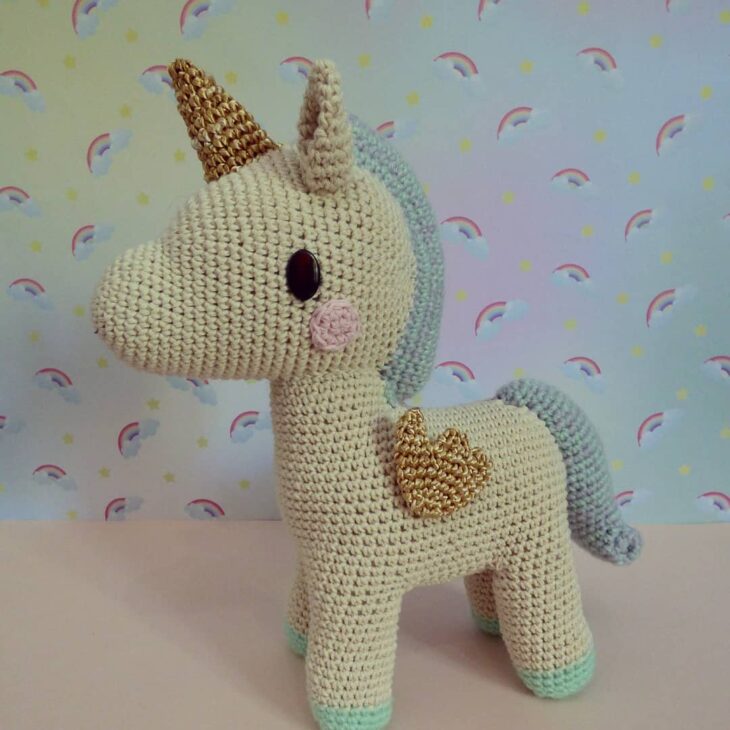 Foto de unicornio de croche 11 - 14