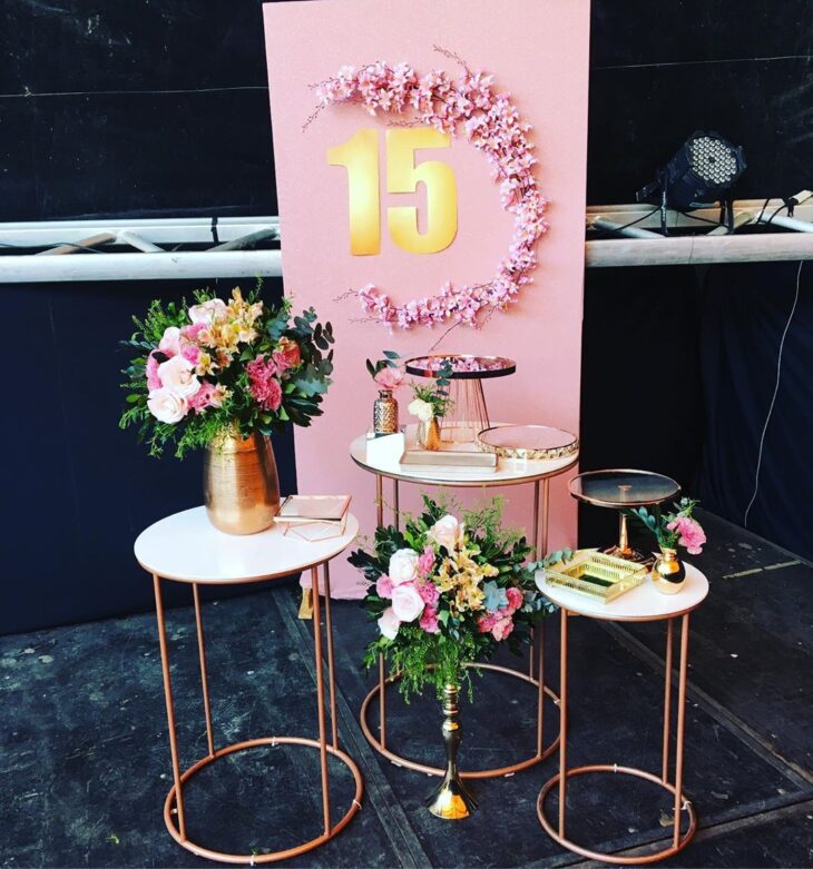 Foto de festa rose gold 21 - 25