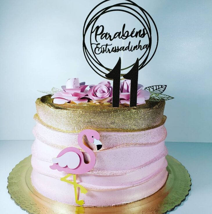 Foto de bolo de flamingo 83 - 86