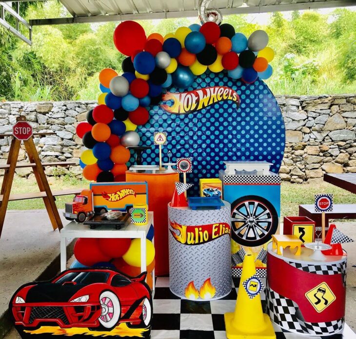 Foto de festa hot wheels 19 - 22