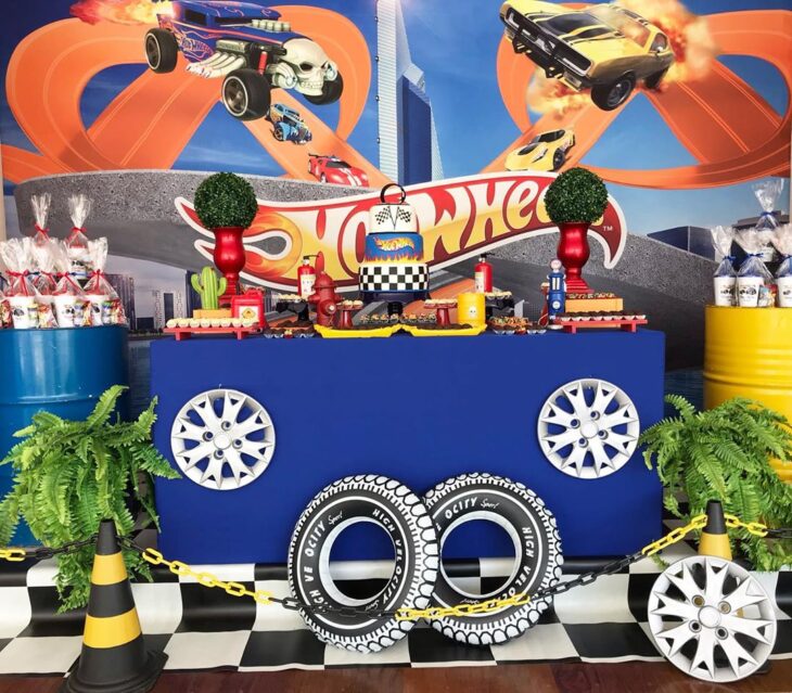 Foto de festa hot wheels 24 - 27