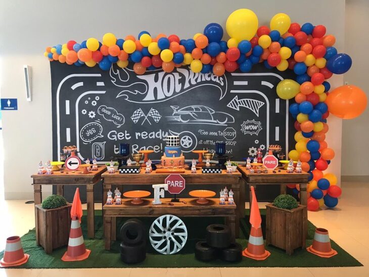 Foto de festa hot wheels 27 - 30