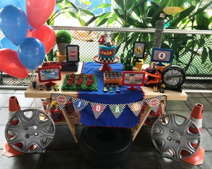 Foto de festa hot wheels 33 - 36