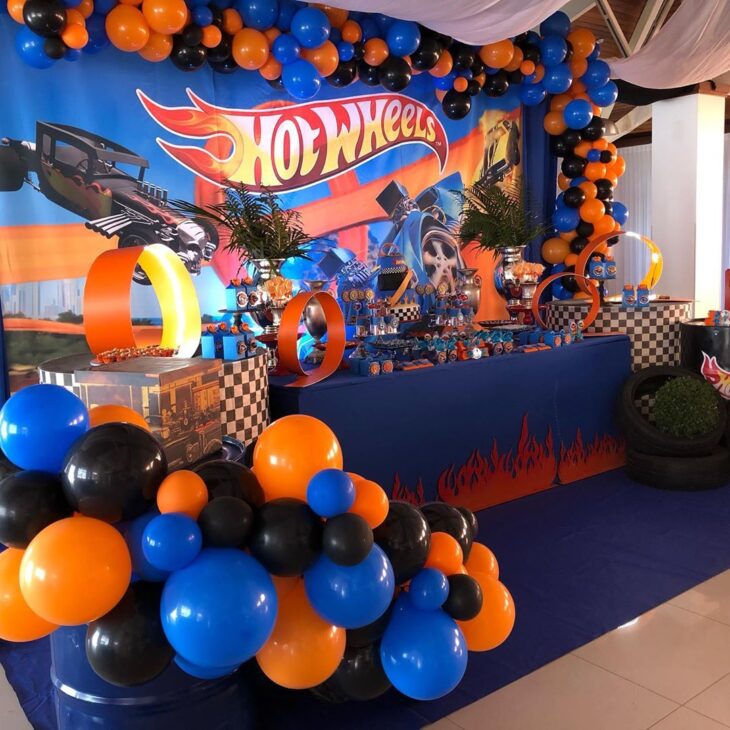 Foto de festa hot wheels 5 - 8