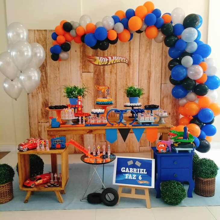 Foto de festa hot wheels 7 - 10