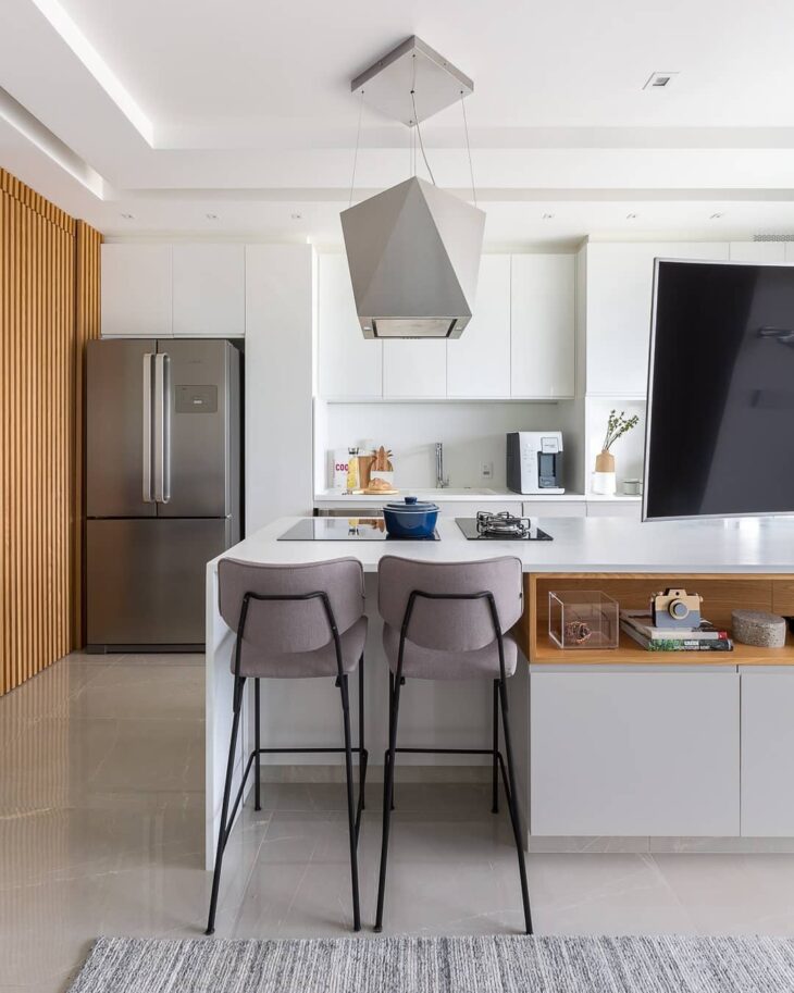 Foto de porcelanato bege 19 - 20