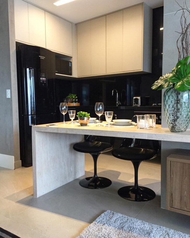 Foto de porcelanato bege 37 - 38