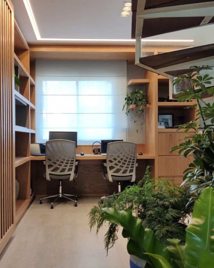 Foto de porcelanato bege 40 - 41