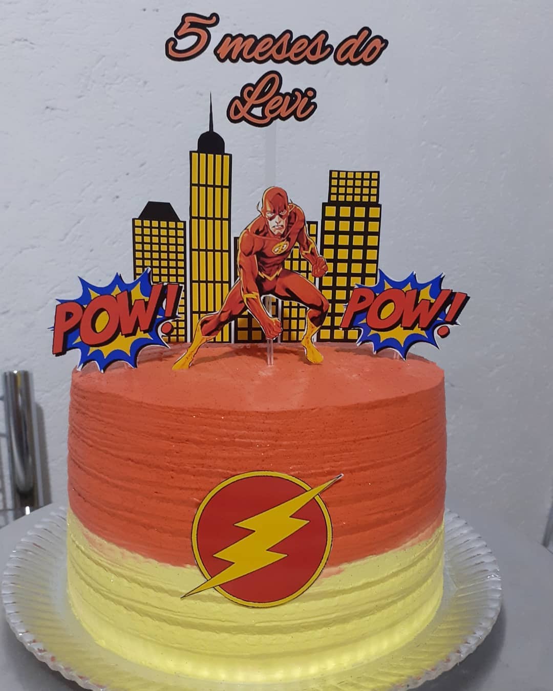 Foto de bolo do flash 13 - 16